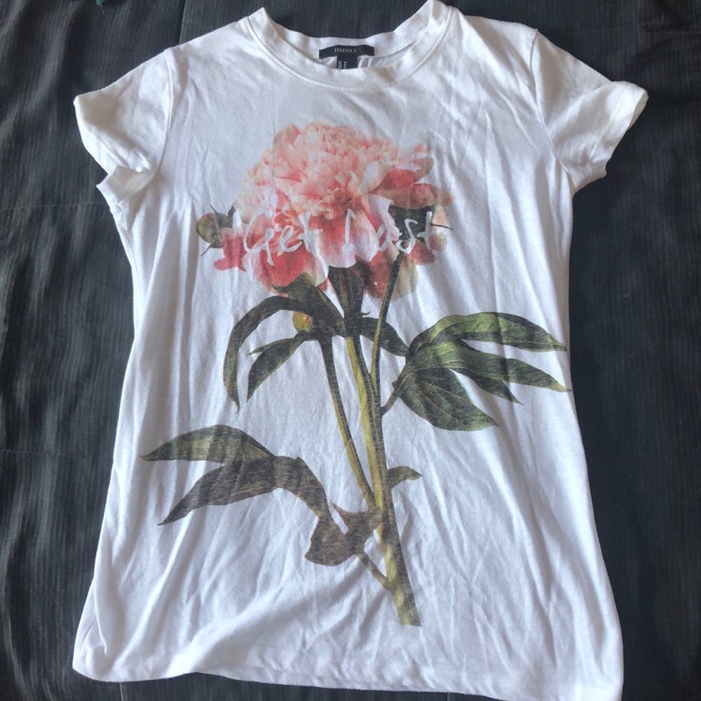 Graphic tee